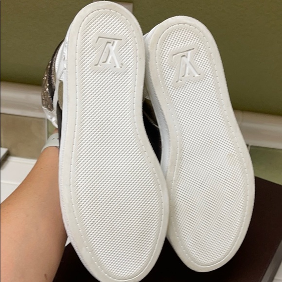 LOUIS VUITTON PARIS Sydney Sneaker Boot - Picture 8 of 10